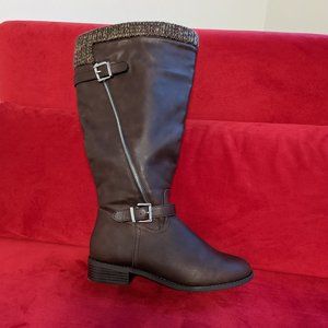 NWT Torrid Brown Knee-high Boot w/ Knit Trim (WW)